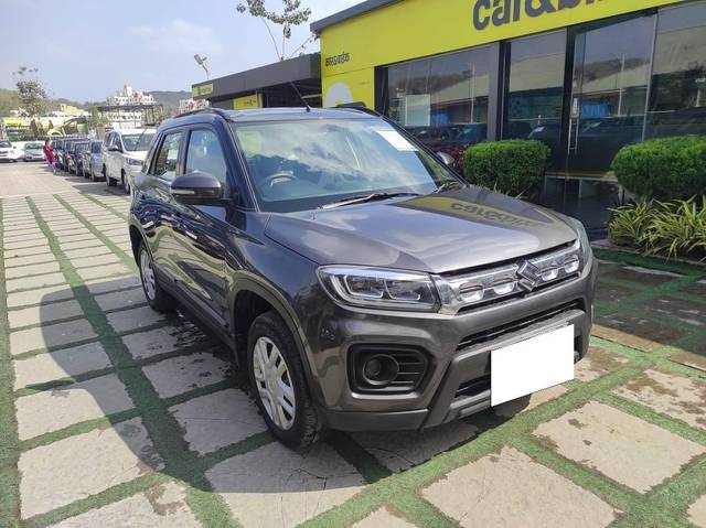 https://images10.gaadi.com/usedcar_image/4292221/original/processed_f6cecb95728ee9294e51d90b64e375cd.jpg?imwidth=6400