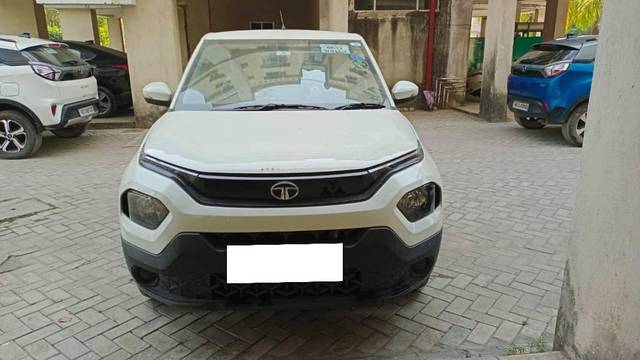 https://images10.gaadi.com/usedcar_image/4292295/original/processed_d3e81a18-eea4-4f6a-9ae2-d17bcdbc1710.jpeg?imwidth=6400