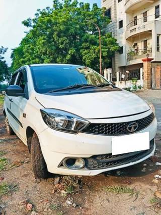 Tata Tiago 2015-2019 Tata Tiago 1.2 Revotron XE