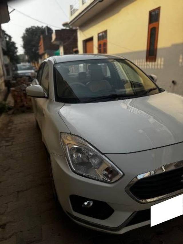 https://images10.gaadi.com/usedcar_image/4292507/original/processed_95dab041-a208-414e-892d-ac309587df63.jpeg?imwidth=6400