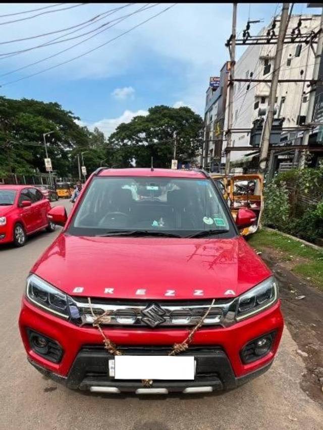 https://images10.gaadi.com/usedcar_image/4292573/original/processed_d8998e70-4527-4a5f-b403-4a251976b2c4.jpg?imwidth=6400