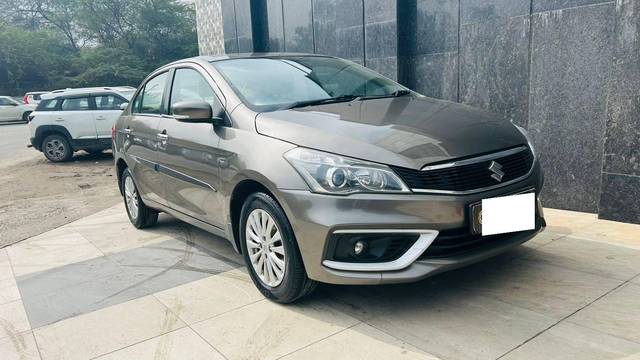 https://images10.gaadi.com/usedcar_image/4292581/original/processed_12234ca1ad5ddc1358e7c37d421aa0dd.jpg?imwidth=6400