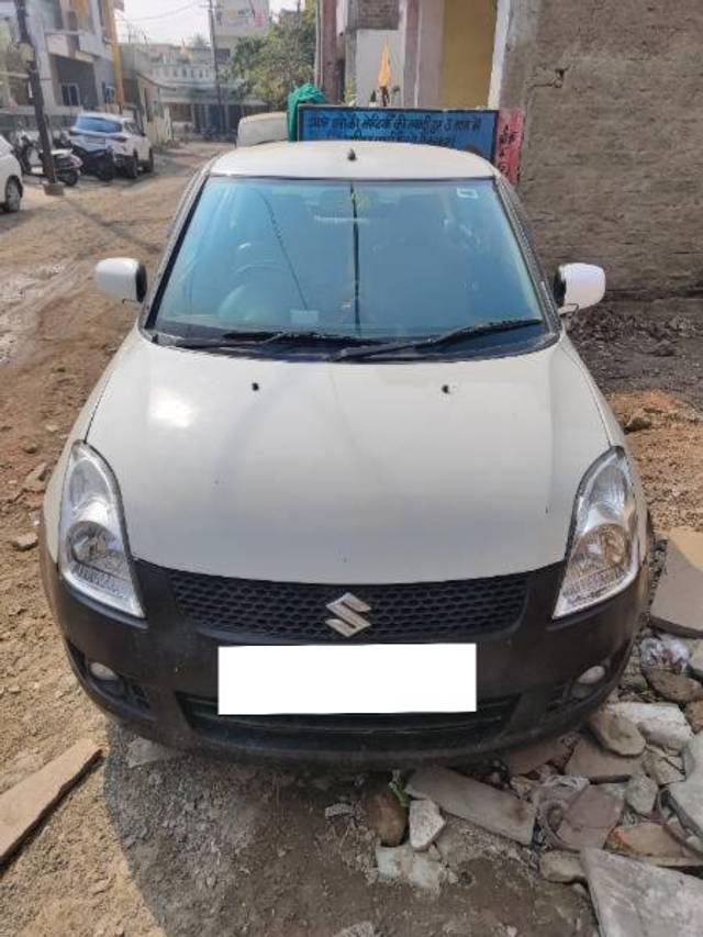 https://images10.gaadi.com/usedcar_image/4292599/original/processed_c9489b9c-ebde-4ec8-9dff-731f39a5806d.jpg?imwidth=6400