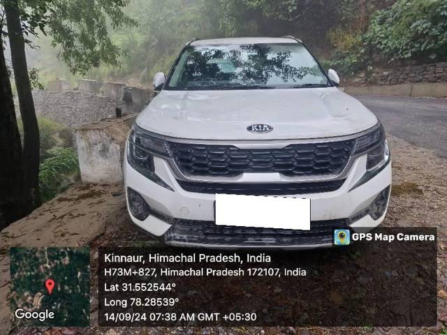 https://images10.gaadi.com/usedcar_image/4292652/original/processed_c793c035-2114-487a-9988-a173c004ce4d.jpg?imwidth=6402