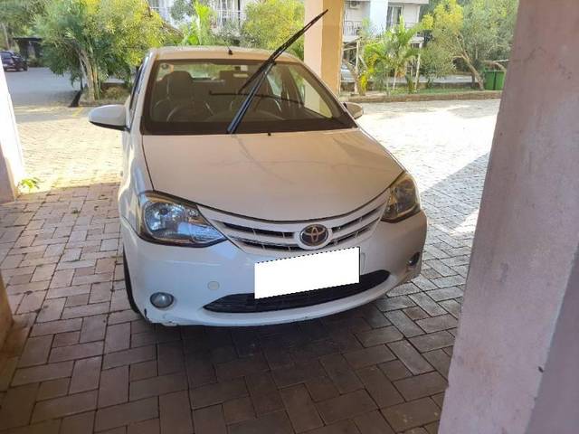 https://images10.gaadi.com/usedcar_image/4292657/original/processed_9b12ec14-d25c-4c2b-88ae-8488e7ea5594.jpg?imwidth=6400