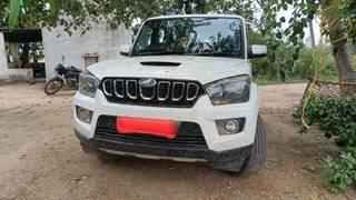 Mahindra Scorpio 2014-2022 Mahindra Scorpio S11 BSIV