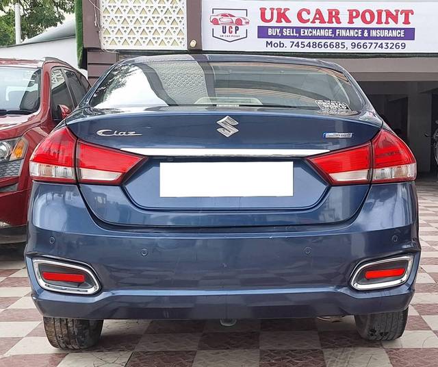 https://images10.gaadi.com/usedcar_image/4292675/original/processed_a05f1e96ee230a1baab469883e65fcf2.jpg?imwidth=6402