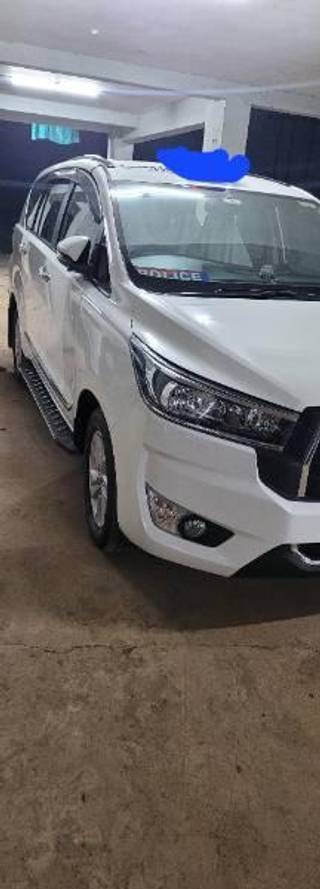 Toyota Innova Crysta 2020-2022 Toyota Innova Crysta 2.4 G 7 STR