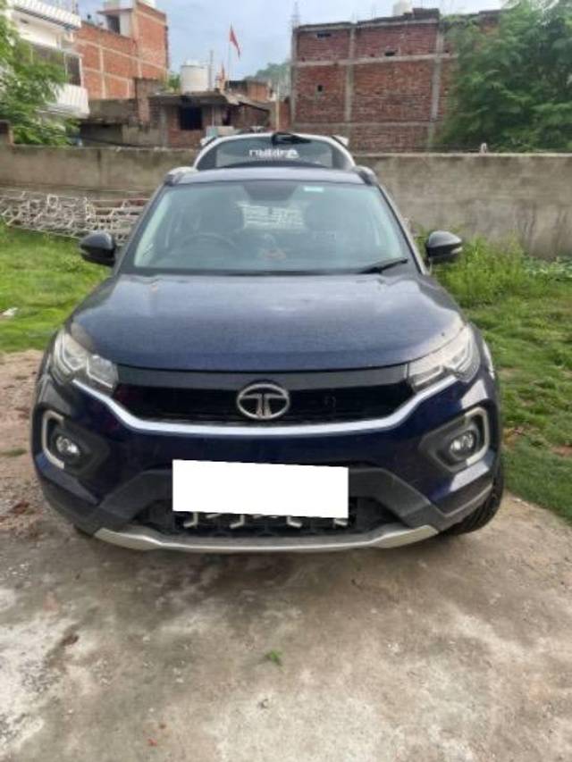 https://images10.gaadi.com/usedcar_image/4292886/original/processed_259d56e2-22d3-4e72-afb6-07767852bd33.jpg?imwidth=6400