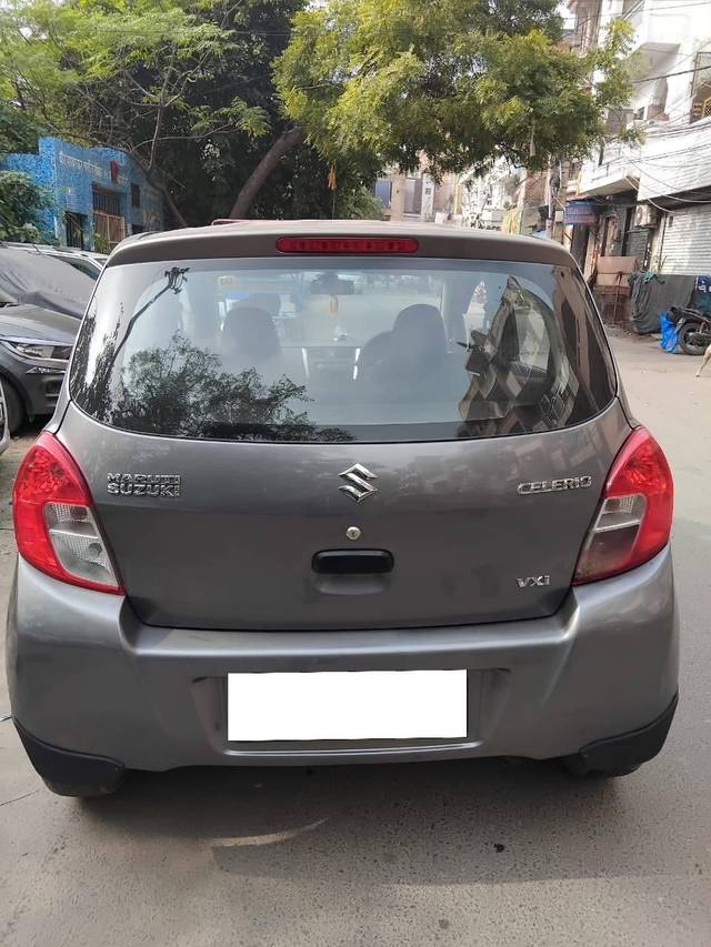 https://images10.gaadi.com/usedcar_image/4292925/original/processed_ee39634b2f0c7b30a733b84862da7b6d.jpg?imwidth=6402