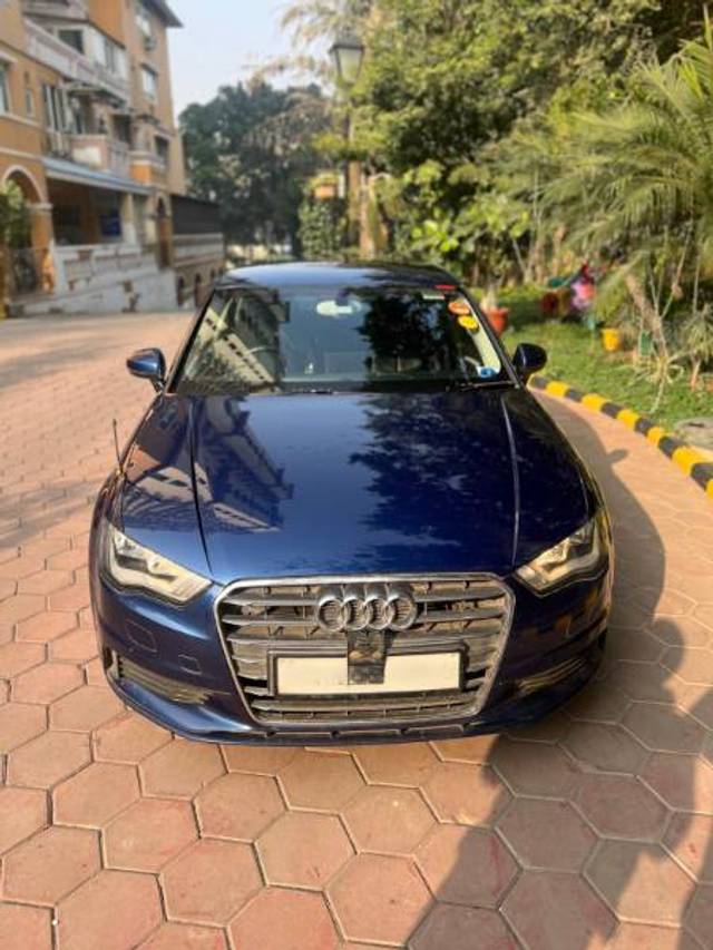 https://images10.gaadi.com/usedcar_image/4293066/original/39094c0cc1ed4a21278b9960918e1cee.jpeg?imwidth=6400