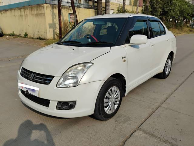 https://images10.gaadi.com/usedcar_image/4293071/original/processed_b24c5326fe9e0e073e78f203ece1d744.jpg?imwidth=6402