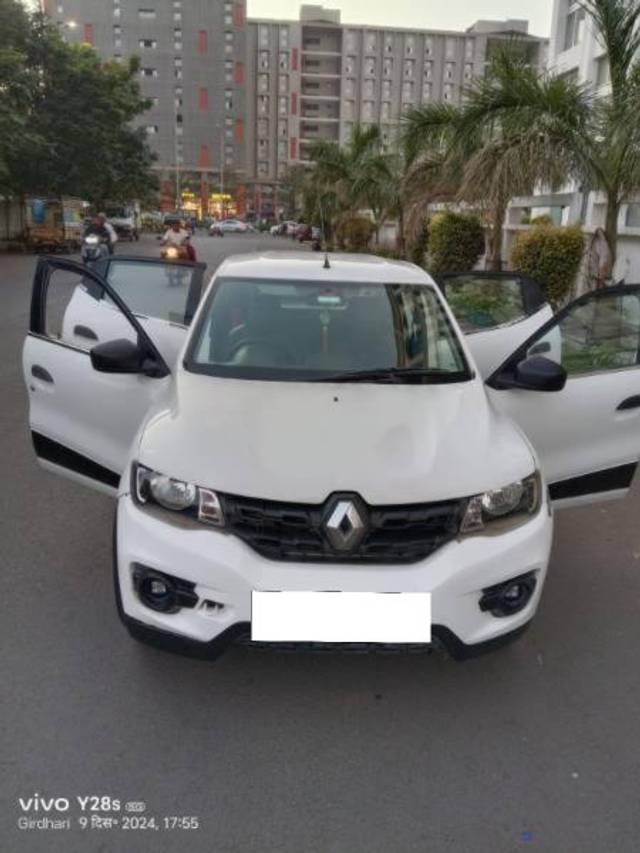 https://images10.gaadi.com/usedcar_image/4293072/original/processed_186dd133-f208-4a8e-aa2b-86216de734a4.jpg?imwidth=6400