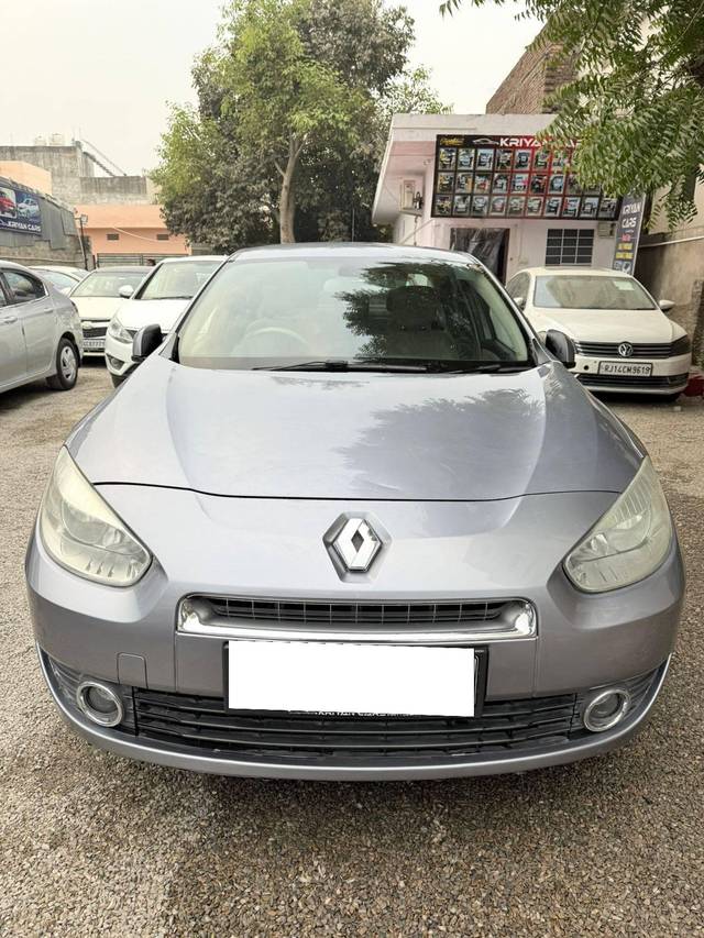 https://images10.gaadi.com/usedcar_image/4293100/original/processed_1afbf711f5ed26b0cc2fa18a33e4887b.jpg?imwidth=6400