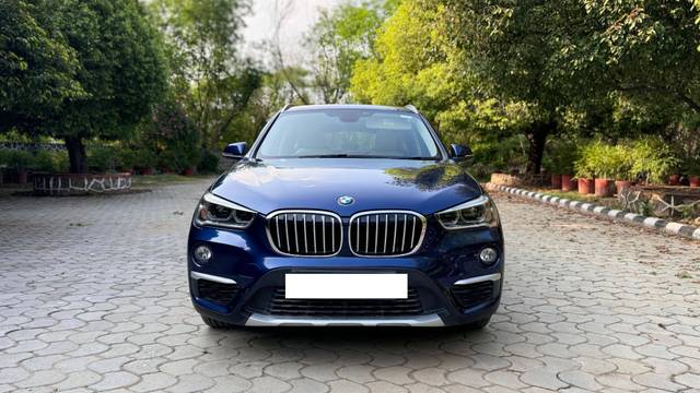 https://images10.gaadi.com/usedcar_image/4293188/original/processed_0fdbf21d2d00bcb895fb4c6e0127261a.jpg?imwidth=6400