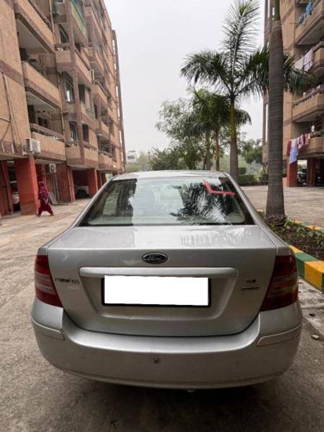 https://images10.gaadi.com/usedcar_image/4293224/original/7ad1e81d19c9af92a7fad959e5a8c951.jpg?imwidth=6401