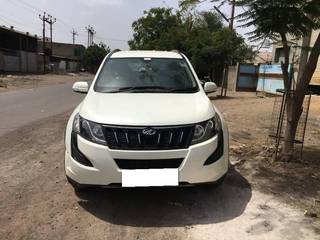 Mahindra XUV500 Mahindra XUV500 R W10 FWD