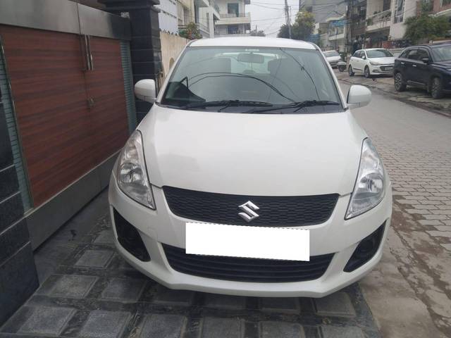 https://images10.gaadi.com/usedcar_image/4293300/original/processed_149497068e4d0e2c9f62118adb607cff.jpg?imwidth=6402