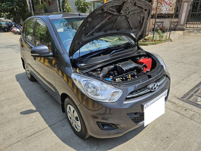 https://images10.gaadi.com/usedcar_image/4293304/original/processed_d47944f203f11de03c9bcd8567167954.jpg?imwidth=6401