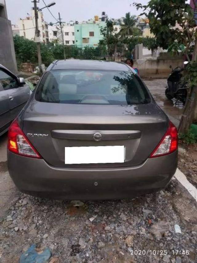 https://images10.gaadi.com/usedcar_image/4293405/original/237c4b1fca3ac205da9cca9a9b63251c.jpg?imwidth=6400