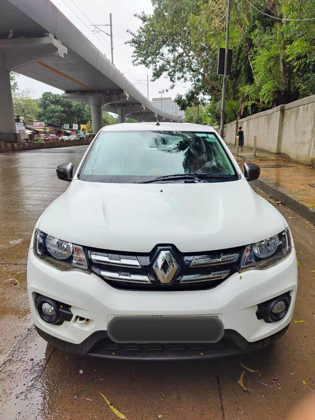 https://images10.gaadi.com/usedcar_image/4293568/original/8f461dab2fa9be14000c08143533f499.jpeg?imwidth=6402