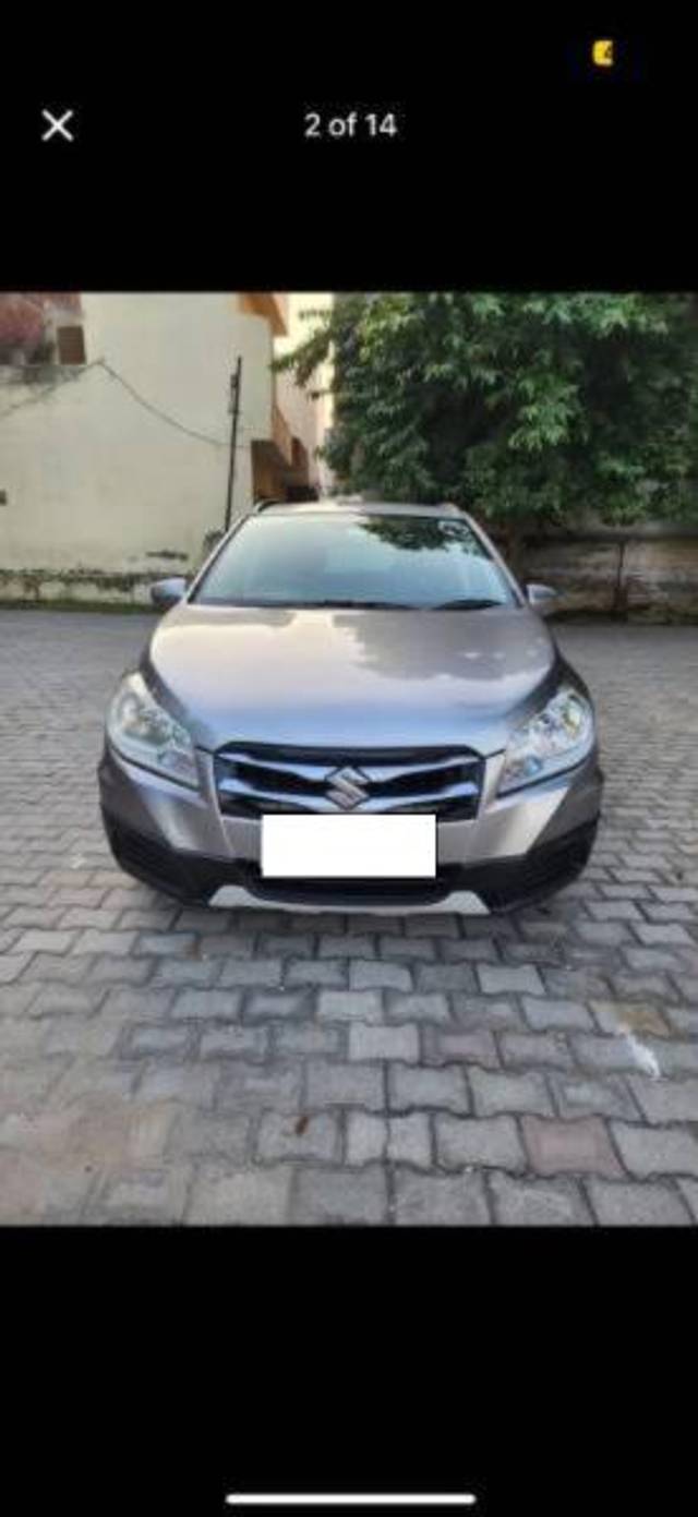 https://images10.gaadi.com/usedcar_image/4293587/original/processed_e0d57faf-f2e0-41ba-9da6-f072dc4f7997.jpg?imwidth=6400