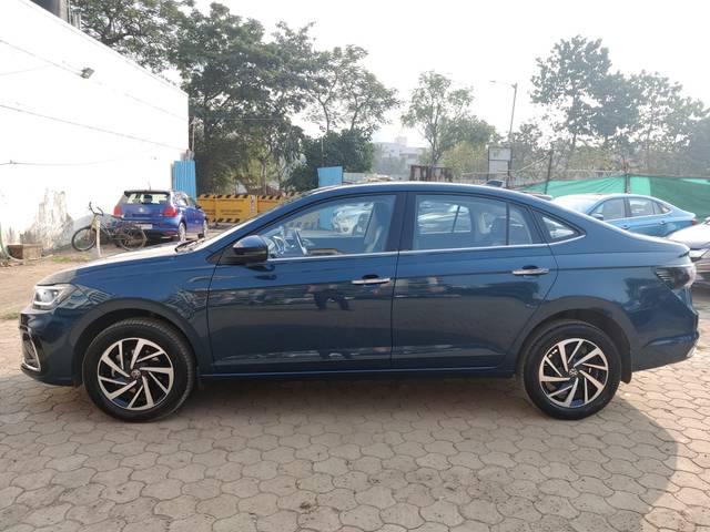 https://images10.gaadi.com/usedcar_image/4293629/original/854937f9002513a69914f37b4fd56418.jpeg?imwidth=6402