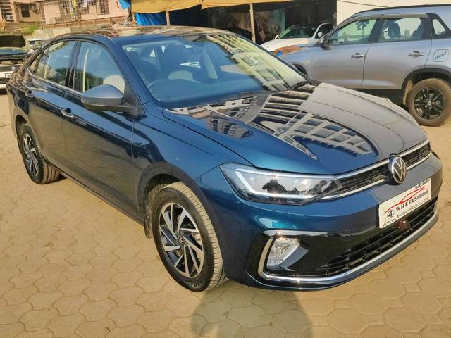 https://images10.gaadi.com/usedcar_image/4293629/original/processed_90634a9f0c652cfa0eea0555cce66304.jpeg?imwidth=6400