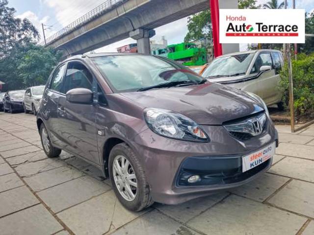 https://images10.gaadi.com/usedcar_image/4293819/original/01ab76d9cdff9aab904eca9d0f0fb25c.jpeg?imwidth=6400