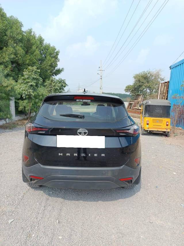 https://images10.gaadi.com/usedcar_image/4293872/original/processed_1f88ccd8f3055a3eb3e098c268117fa7.jpg?imwidth=6402