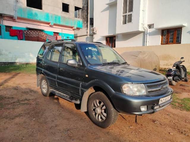 https://images10.gaadi.com/usedcar_image/4293944/original/processed_ed3115f1-5a7a-43bd-91fc-9e9a579e1323.jpg?imwidth=6400