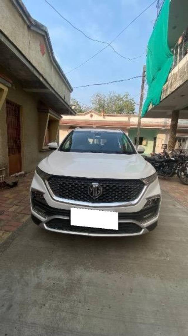 https://images10.gaadi.com/usedcar_image/4294267/original/processed_17051513-e2b1-4e92-bddd-a088eef76f84.jpg?imwidth=6400