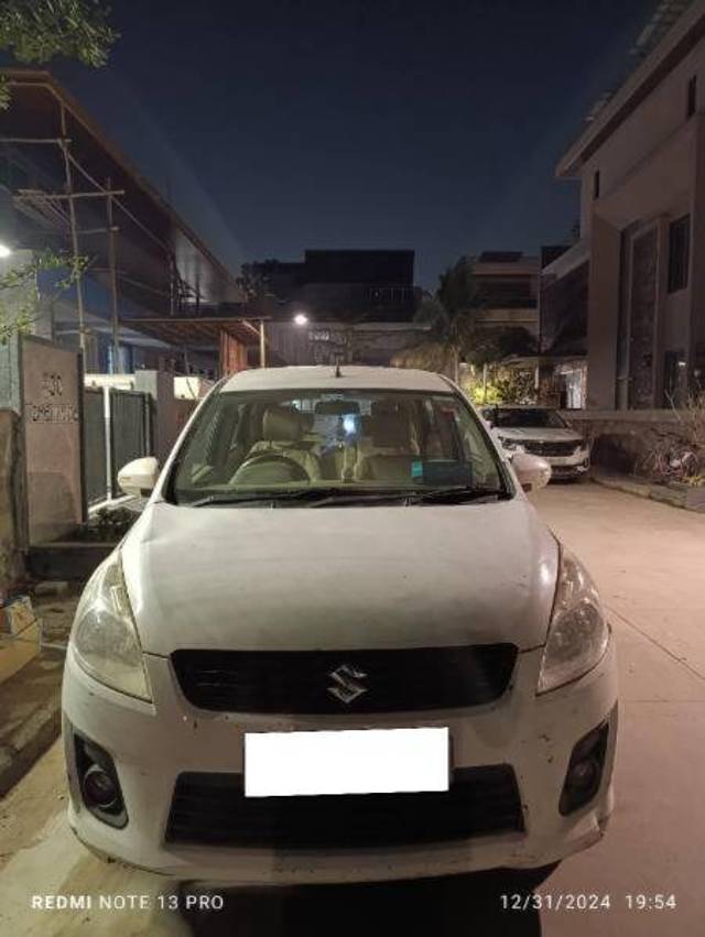 https://images10.gaadi.com/usedcar_image/4294322/original/a7d3ce6f92869946cba19093c2e23bc4.jpg?imwidth=6400