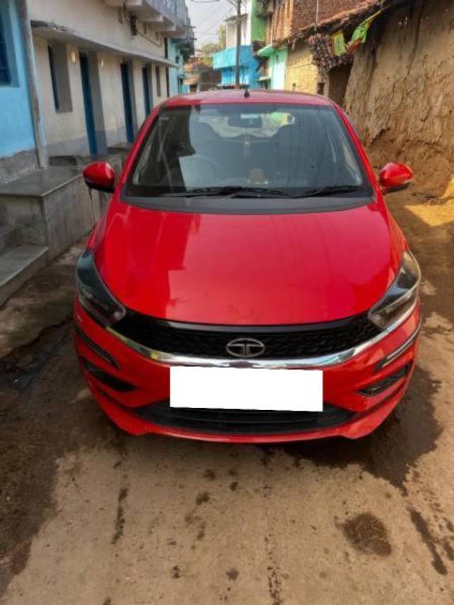 https://images10.gaadi.com/usedcar_image/4294338/original/processed_5991fc72-4af3-46ad-a786-83deedc0921a.jpg?imwidth=6400