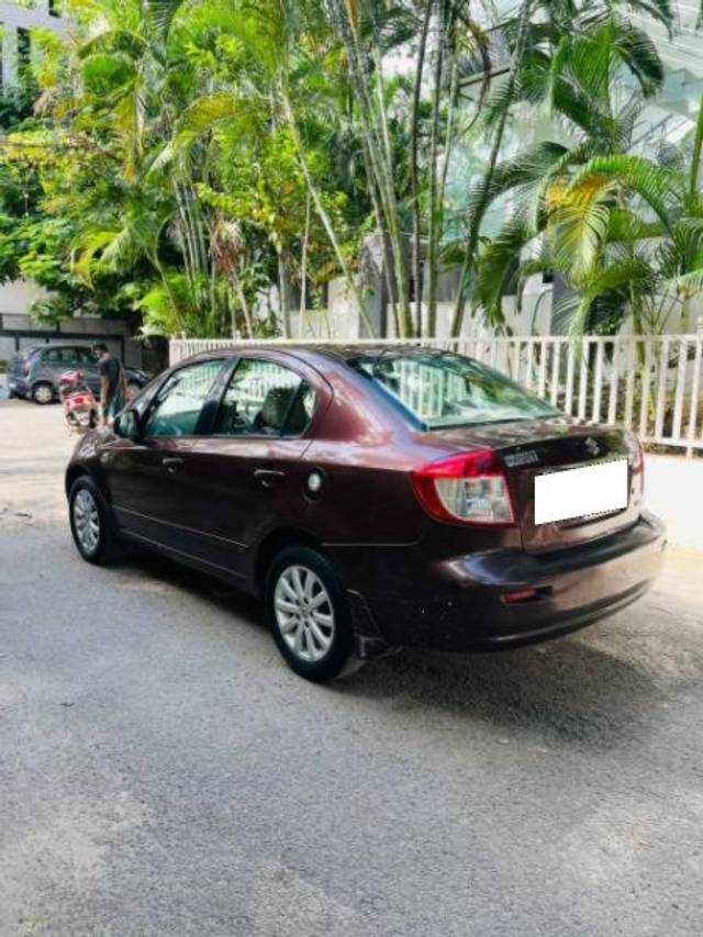 https://images10.gaadi.com/usedcar_image/4294481/original/processed_0b4e2479-7235-4258-9858-49a7c67d8aa1.jpg?imwidth=6401