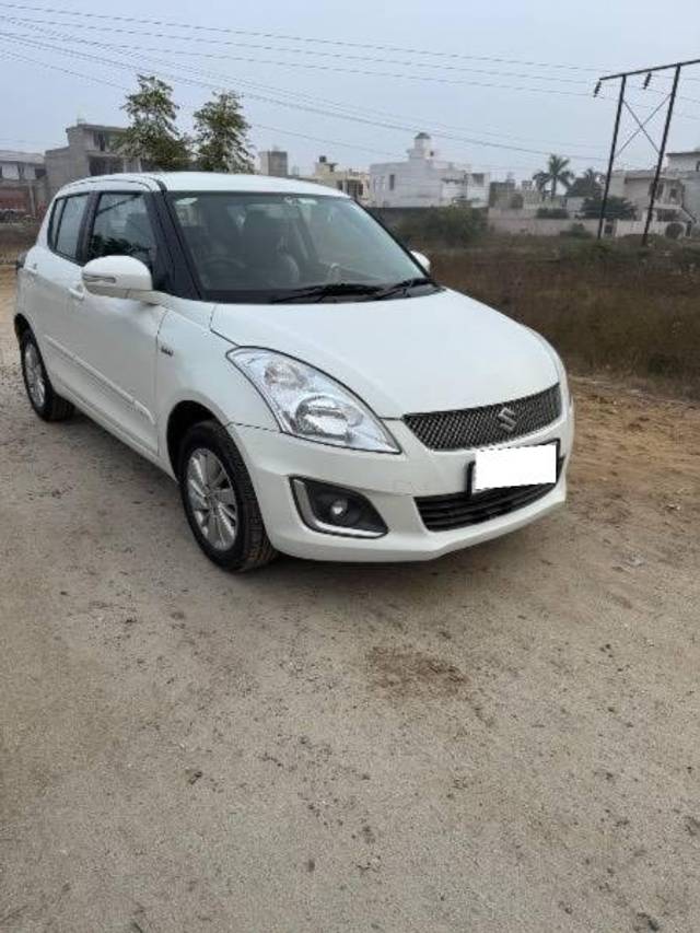 https://images10.gaadi.com/usedcar_image/4294524/original/processed_9e6123aa-a2e6-4e0b-8a96-140da9e2ad18.jpeg?imwidth=6400