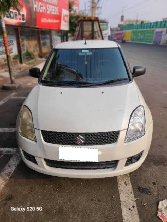 https://images10.gaadi.com/usedcar_image/4294588/original/processed_a705219f-af9d-45d7-ad29-58e50e9d28b7.jpg?imwidth=6400