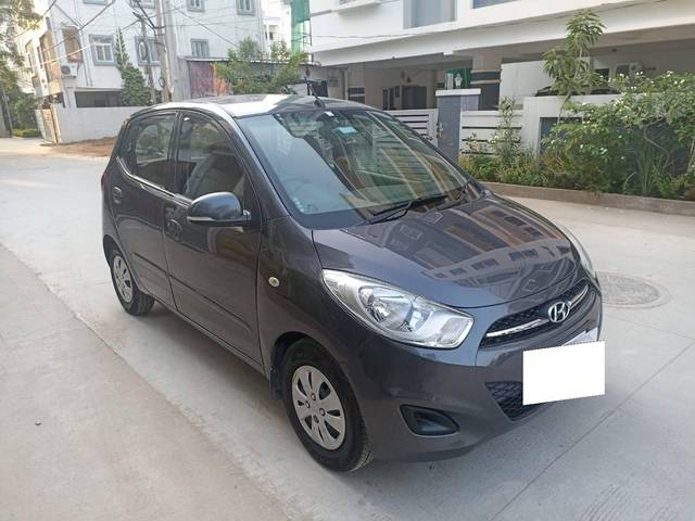 https://images10.gaadi.com/usedcar_image/4294619/original/processed_d532c0dce9ce505898752ce6494c2758.jpeg?imwidth=6400