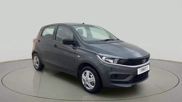 https://images10.gaadi.com/usedcar_image/4294688/original/d97b22284bbc32c872f54ae1e4201796.jpg?imwidth=6400