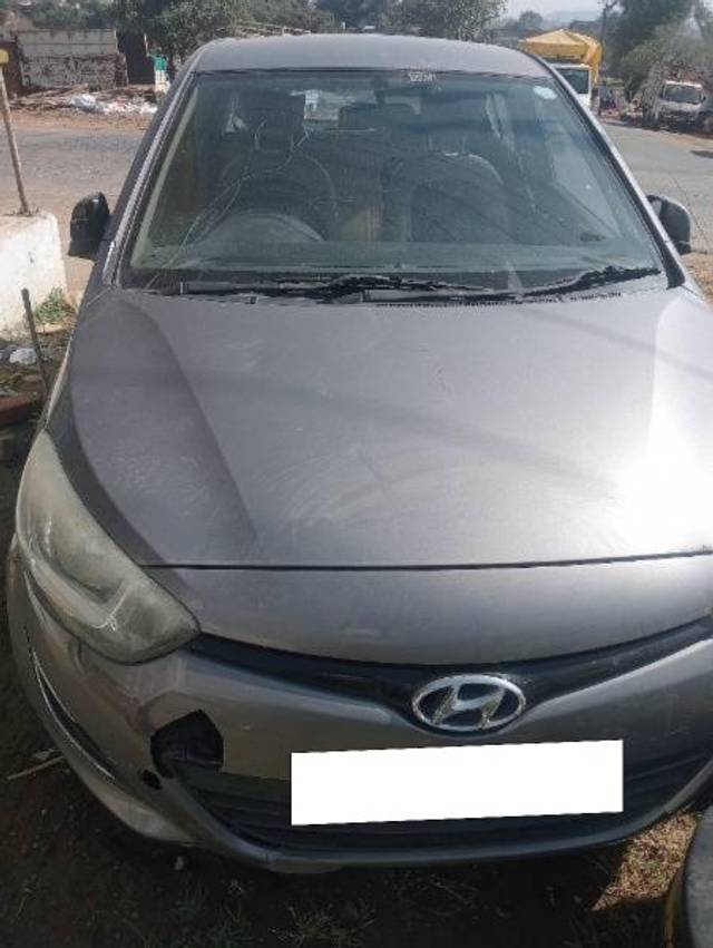 https://images10.gaadi.com/usedcar_image/4294815/original/processed_3f1e9626-410c-4565-befd-32199829d7ef.jpg?imwidth=6400