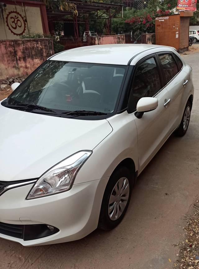 https://images10.gaadi.com/usedcar_image/4294971/original/processed_4a8cc73ef83533eec25e4c9964881410.jpg?imwidth=6400