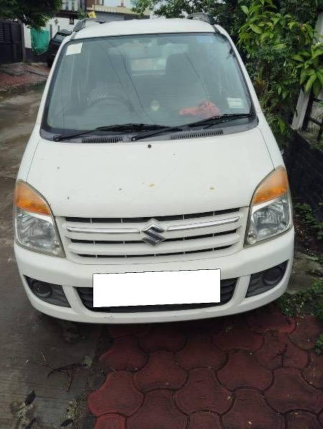 https://images10.gaadi.com/usedcar_image/4295008/original/processed_95fbb9bb-cc11-4c5d-a848-e151db417160.jpeg?imwidth=6400