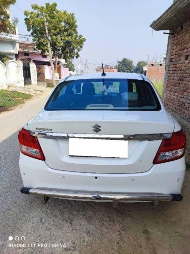 https://images10.gaadi.com/usedcar_image/4295045/original/processed_b42657df-9dd8-4641-aaa9-c2c579d98941.jpg?imwidth=6401