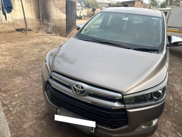 https://images10.gaadi.com/usedcar_image/4295057/original/c959e74be5bbd8a578461c53e16f6df1.jpg?imwidth=6401