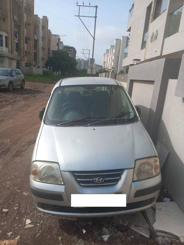 https://images10.gaadi.com/usedcar_image/4295124/original/processed_b33f8fa77d668d581748fa8e516312b4.jpg?imwidth=6402