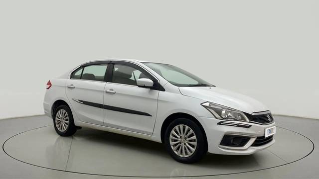 https://images10.gaadi.com/usedcar_image/4295135/original/36917002340e5f26d52f221ce3a51d06.jpg?imwidth=6400