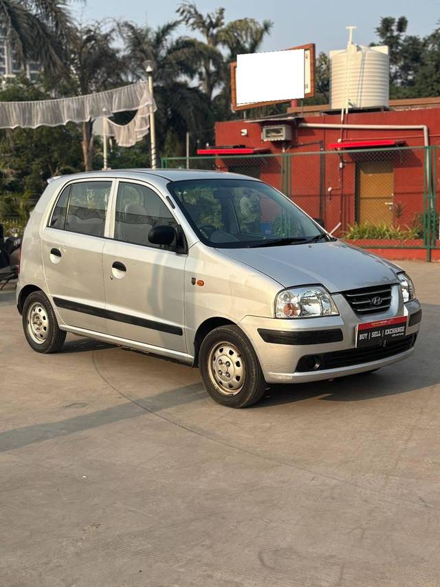 https://images10.gaadi.com/usedcar_image/4295153/original/processed_34da24589a17f16b43471294f35b438d.jpg?imwidth=6400