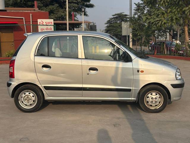 https://images10.gaadi.com/usedcar_image/4295153/original/processed_34ebd964407834c0ab681735a750ecf9.jpg?imwidth=6401