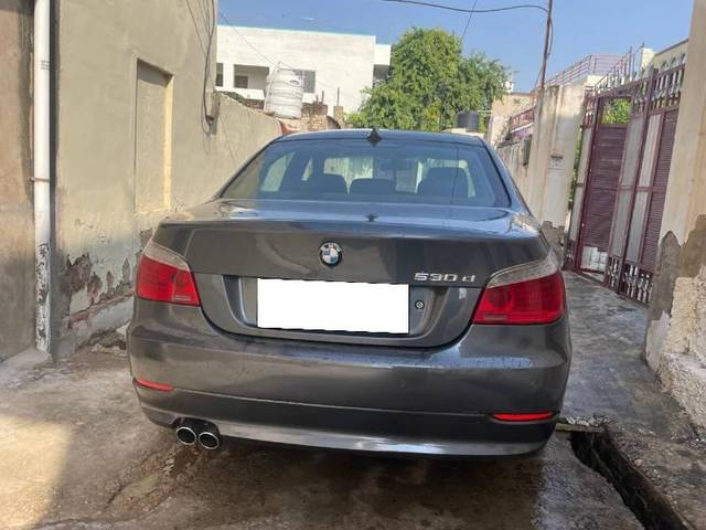 https://images10.gaadi.com/usedcar_image/4295198/original/processed_830c5479-d1f2-402c-b176-99051fd197a6.jpg?imwidth=6401