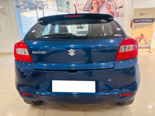 https://images10.gaadi.com/usedcar_image/4295231/original/processed_bca9731f9cb359ce398b4179f0ce9707.jpg?imwidth=6402